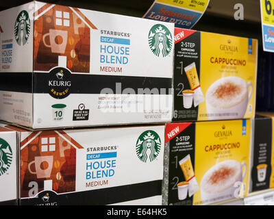 Starbucks House Blend Keurig Cups, Smith's Grocery Store, Great Falls, Montana, USA Foto Stock