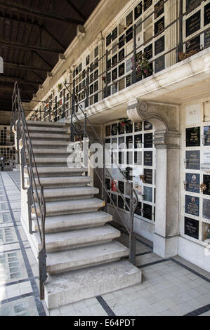 Il columbarium del cimitero di Pere Lachaise di Parigi, Francia Foto Stock