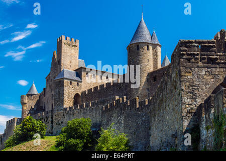 La medievale città fortificata di Carcassonne, Languedoc-Roussillon, Francia Foto Stock