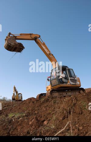 Escavatore Case presso il centro di formazione per gli enti locali 478 ingegnere operativo Training Facility a Meriden, Connecticut. Foto Stock