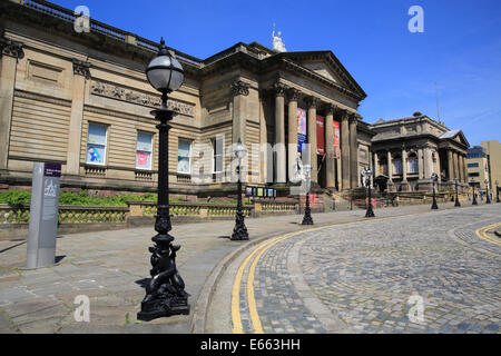 La Walker Art Gallery di Liverpool, che ospita una delle migliori collezioni di arte in Inghilterra, Regno Unito Foto Stock