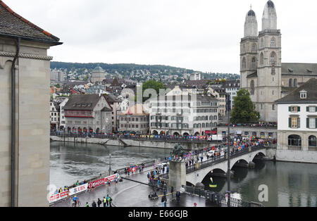 Zurigo, Svizzera. 16 Ago, 2014. Gli atleti competere durante la donna della maratona al Campionato Europeo di Atletica 2014 a Zurigo, Svizzera, 16 agosto 2014. Foto: Rainer Jensen/dpa/Alamy Live News Foto Stock