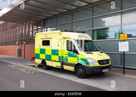 Whitechapel, UK. 16 Ago, 2014. Il Royal Hospital di Londra, Whitechapel, London, England, Regno Unito Credito: Simon Balson/Alamy Live News Foto Stock