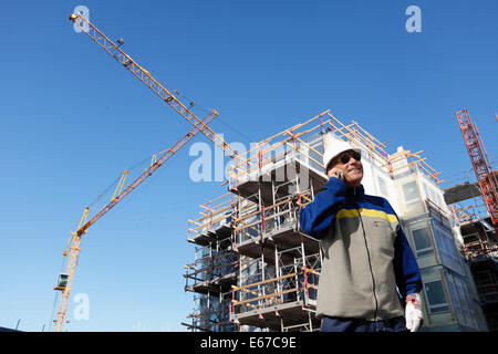 Geometra, ingegnere all'interno di edilizia Foto Stock