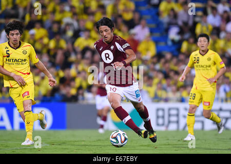 Ryota Morioka (Vissel), 16 agosto 2014 - Calcio : 2014 J.League Division 1 tra Kashiwa Reysol 2-0 Vissel Kobe a Hitachi Kashiwa Stadium, Chiba, Giappone. (Foto di YUTAKA/AFLO SPORT) [1040] Foto Stock