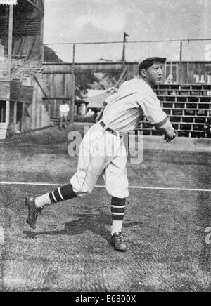 William 'Buck' Tin Lai; aka Lai stagno su 1914 team cinese (baseball), circa 1914 Foto Stock