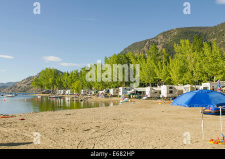 Wright's Beach camp resort RV campeggio parco sul Lago Skaha, Penticton, interior British Columbia, BC, Canada. Foto Stock