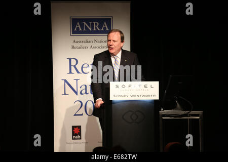 Il Sofitel Sydney Wentworth 61-101 Phillip Street, NSW 2000, Australia. Il 18 agosto 2014. L'on. Peter Costello AC dà il discorso alla sesta nazione Retail pranzo presso il Sofitel Wentworth, Sydney. La nazione Retail conference (ora nel suo sesto anno) si è tenuto presso il Sofitel Wentworth, Sydney ed era indirizzata dall'on. Peter Costello AC che era il Tesoriere sotto John Howard di governo. Copyright Credit: 2014 Richard Milnes/Alamy Live News. Foto Stock