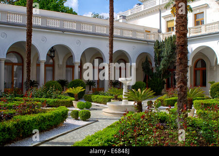 Palazzo di Livadia, Crimea, Russia. Ubicazione della storica Conferenza di Yalta Foto Stock