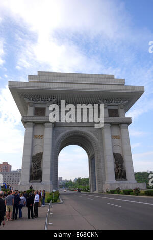 Arco di Trionfo, l'Arco di Trionfo a Pyongyang, Corea del Nord Foto Stock