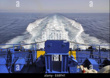 Traghetto della Moby Lines compagnia di navigazione da Genova per la Sardegna (Italia) Foto Stock