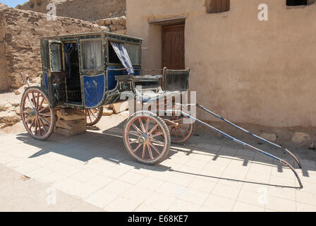 Il vecchio tradizionale egiziana galesh carrozza Foto Stock