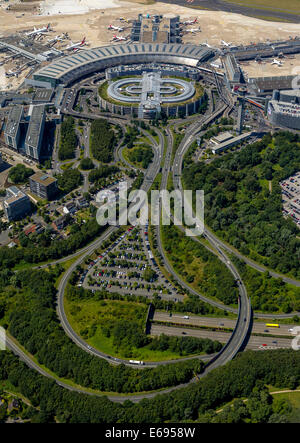 Vista aerea, Accesso autostrada- aeroporto di Düsseldorf, Düsseldorf, Renania, Renania settentrionale-Vestfalia, Germania Foto Stock