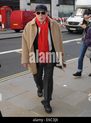 Il Oldie of the Year Awards - Gli arrivi con: Richard Wilson dove: Londra, Regno Unito quando: 04 Feb 2014 Foto Stock