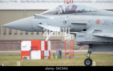 Forza Aerea Italiana Eurofighter F-2000un tifone a RIAT 2014 Foto Stock