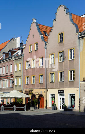 Case a timpano al mercato in Olsztyn , Polonia, Europa Foto Stock