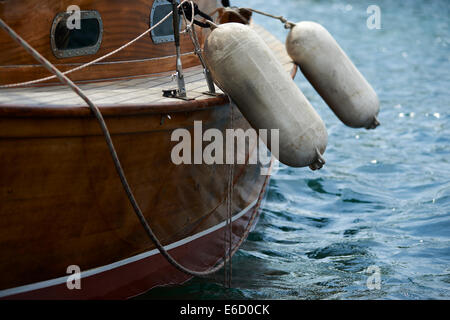 Barche a vela nella marina, Torbole sul lago di Garda, Lago di Garda, Trentino, Italia, Europa Foto Stock