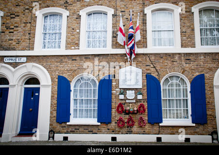 Cipro Street War Memorial, Bethnal Green, Londra Foto Stock