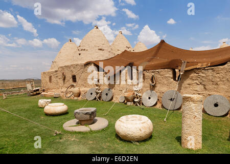 Alveare a forma di mattoni di fango case trulli, Harran, Provincia di Şanlıurfa, Urfa Provincia, Anatolia sudorientale Regione, Anatolia Foto Stock