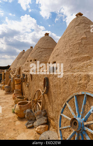 Alveare a forma di mattoni di fango case trulli, Harran, Provincia di Şanlıurfa, Urfa Provincia, Anatolia sudorientale Regione, Anatolia Foto Stock