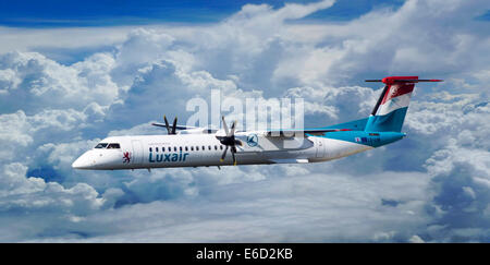 Luxair De Havilland Canada DHC-8-402Q Dash 8 in volo Foto Stock