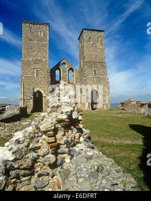 Chiesa di Santa Maria Reculver Kent REGNO UNITO Foto Stock