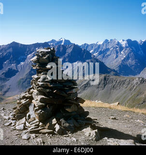 Cairn su Pie de Galibier Savoie Francia Foto Stock