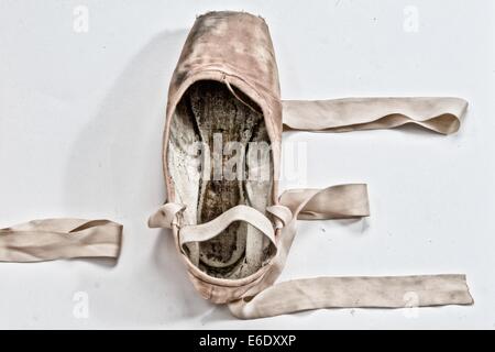 Amore scritte con pointe scarpe da ballo. Foto Stock