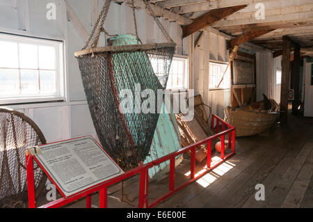 Elk203-4255 Canada, British Columbia, Port Edward, del Nord Pacifico Cannery National Historic Site, cannery edificio, sciabiche Foto Stock