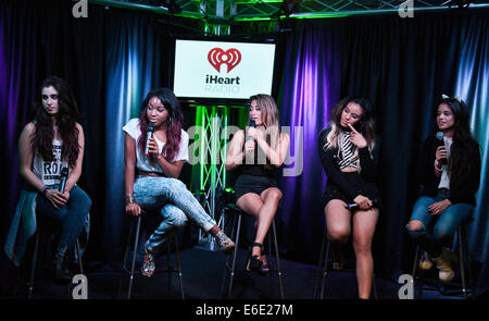 Bala Cynwyd, Pennsylvania, USA. 21 Agosto, 2014. (L a R) Lauren Jauregui, Normani Hamilton, alleato Brook, Dina Jane Hansen e Camila Cabello di American Girl quinto gruppo armonia eseguire a Q102's teatro delle prestazioni il 21 agosto 2014 a Bala Cynwyd, Pennsylvania, Stati Uniti. Credito: Paolo Froggatt/Alamy Live News Foto Stock