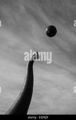 Gonfiabile di elephant trunk e la sfera di Yokohama Foto Stock