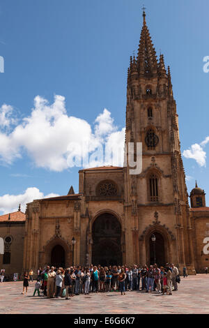 Cattedrale San Salvador. La città di Oviedo. Asturias Provincia. Spagna. Europa Foto Stock