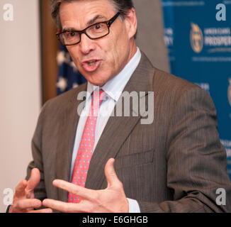 New Hampshire, Stati Uniti d'America. Il 22 agosto, 2014. Texas Gov. Rick Perry parla in NH Credit: Andrew Cline/Alamy Live News Foto Stock