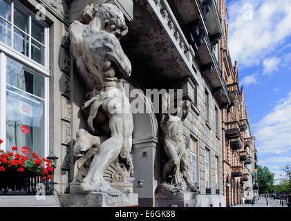 Casa-entrata a Plac Trzech Krzyzy a Varsavia, Polonia, Europa Foto Stock