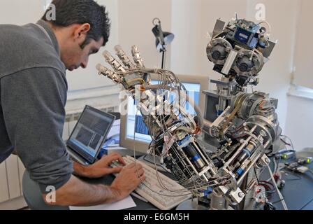 Lira-Lab dell Università di Genova (Italia), Laboratorio di Advanced Robotics integrata Foto Stock