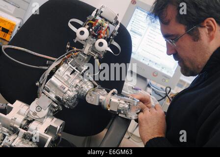 Lira-Lab dell Università di Genova (Italia), Laboratorio di Advanced Robotics integrata Foto Stock