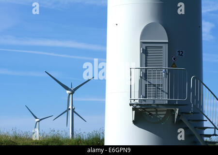 Turbina eolica dettaglio. Auvergne. Francia Foto Stock