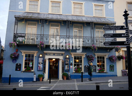 Tenby House Restaurant, Tudor Square, Tenby, Galles Foto Stock