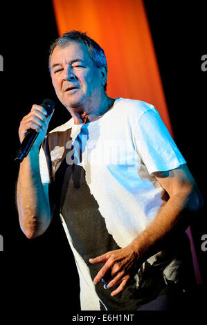 Rama, Ontario, Canada. Il 22 agosto, 2014. IAN GILLAN di inglese leggendaria rock band Deep Purple perfroms al Casino Rama. Credito: Igor Vidyashev/ZUMA filo/Alamy Live News Foto Stock