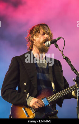 Portsmouth, Hampshire, Regno Unito. 23 Agosto, 2014. Vittorioso Festival - Sabato, Southsea, Hampshire, Inghilterra. Johnny Borrell dei Razorlight durante il loro set. Credito: MeonStock/Alamy Live News Foto Stock