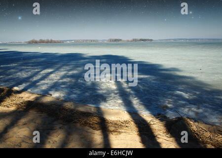 Frozen River in primavera. Gli elementi di questa immagine fornita dalla NASA Foto Stock