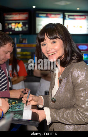 Il quindicesimo Film4 Frightfest il 23/08/2014 presso la VUE West End di Londra. I registi frequentare il Regno Unito Premiere del Babadook. Persone nella foto: Essie Davis. Foto di Julie Edwards Foto Stock