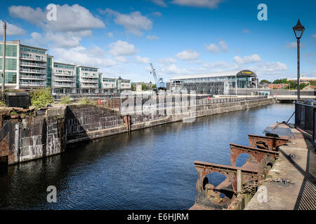 Montare Stuart Graving Dock No.3 in Cardiff Bay. Foto Stock