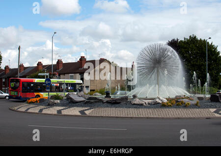 La fontana di tarassaco, Nuneaton Warwickshire, Inghilterra, Regno Unito Foto Stock