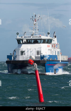 Il catamarano di andana lina sul sentiero del mare off Skagen, Danimarca Foto Stock