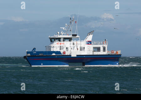 Il catamarano di andana lina sul sentiero del mare off Skagen, Danimarca Foto Stock