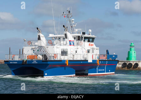 Il catamarano di andana lina sul sentiero del mare off Skagen, Danimarca Foto Stock