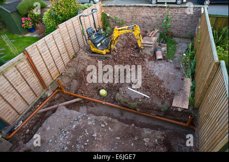 Scavate le fondazioni che mostra il drenaggio della casa di estensione a Hay-on-Wye Powys Wales UK Foto Stock