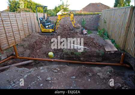 Scavate le fondazioni che mostra il drenaggio della casa di estensione a Hay-on-Wye Powys Wales UK Foto Stock