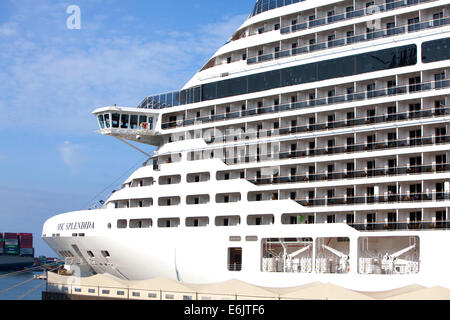 MSC Splendida una fantasia classe nave da crociera di proprietà di e gestito da MSC Crociere Foto Stock